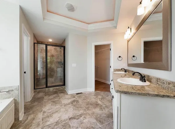 $3,500 | 8028 Burgundy Circle, Unit 82, Chattanooga, TN 37421