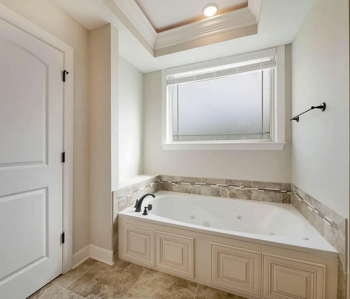 8028 Burgundy Circle, Unit 82 Chattanooga, TN 37421 - Photo 28 of 40 28-IMG_5375