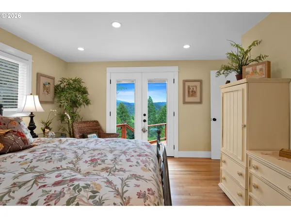 $560,000 | 6027 View Loop, Florence, OR 97439