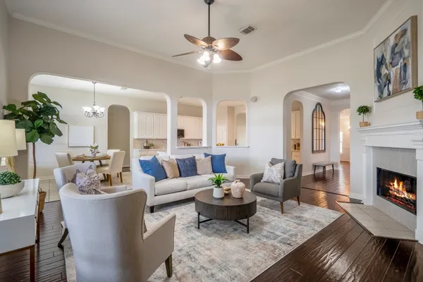 $460,000 | 5810 Sequoia Trace Court, Spring, TX 77379