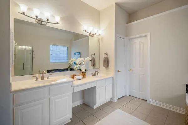 $460,000 | 5810 Sequoia Trace Court, Spring, TX 77379