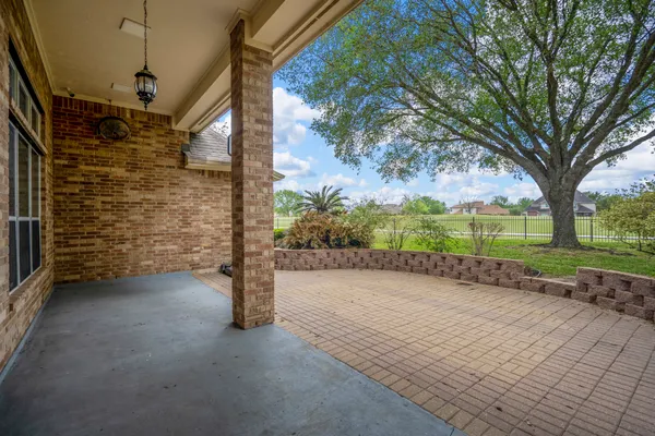 $460,000 | 5810 Sequoia Trace Court, Spring, TX 77379