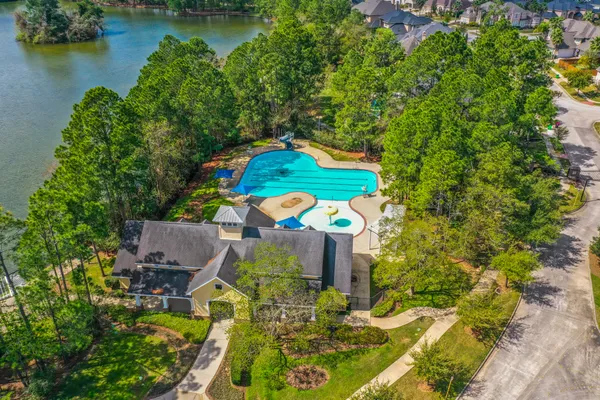 $460,000 | 5810 Sequoia Trace Court, Spring, TX 77379