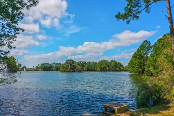 $460,000 | 5810 Sequoia Trace Court, Spring, TX 77379