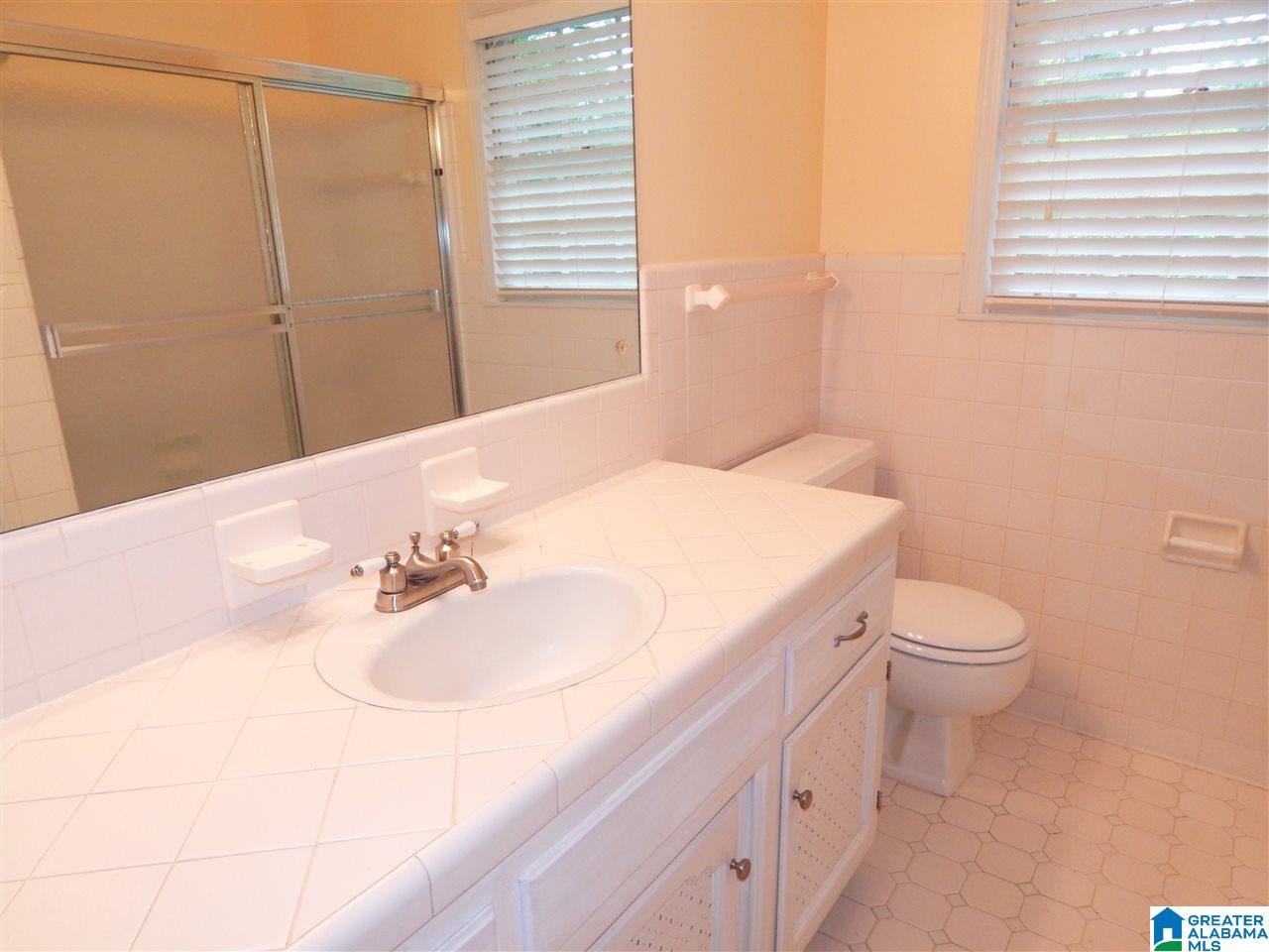 2425 Putman Place Birmingham, AL 35226 - Photo 20 of 22