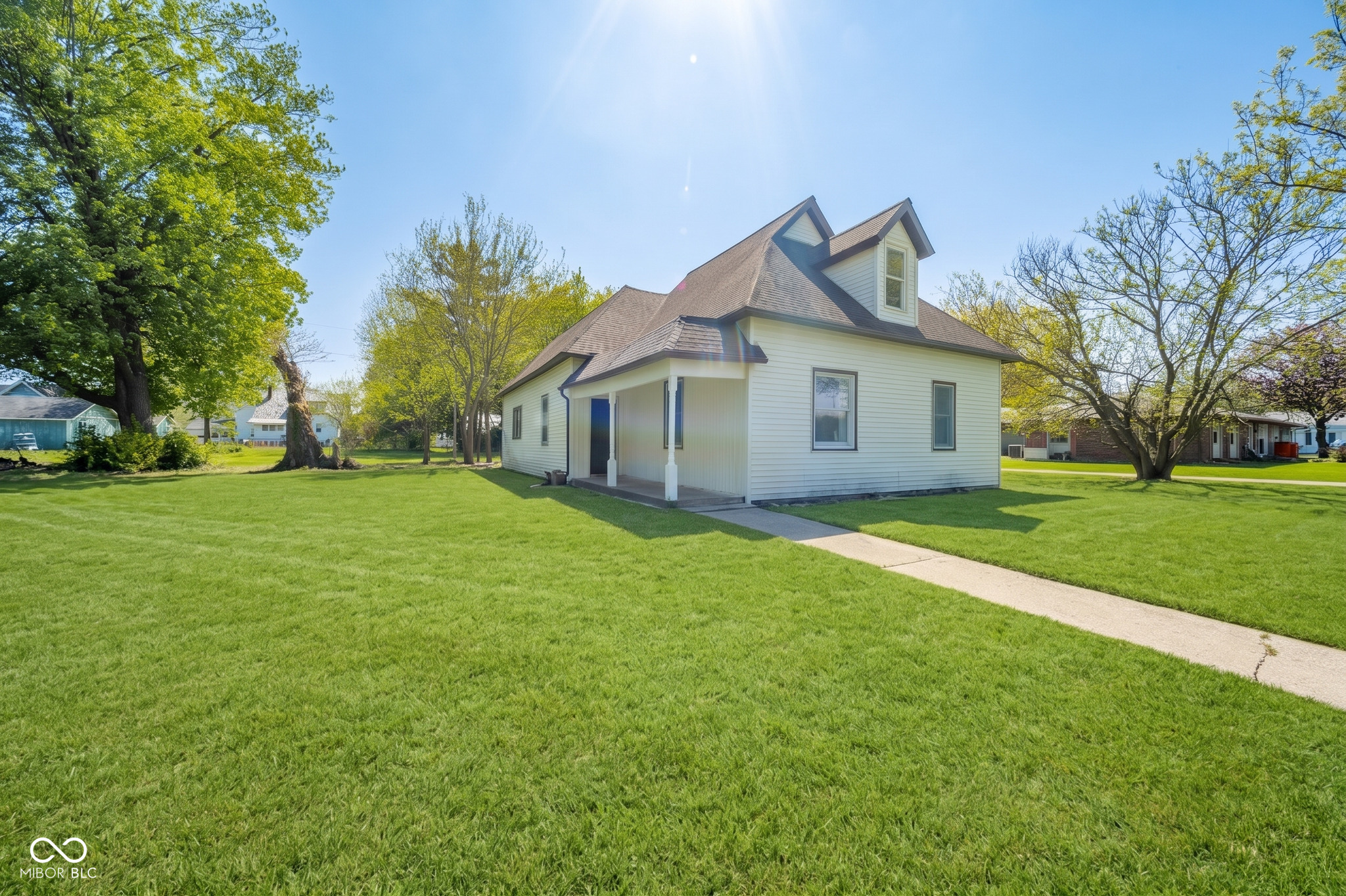 314 Craven Street Sweetser, IN 46952 - Photo 1 of 29