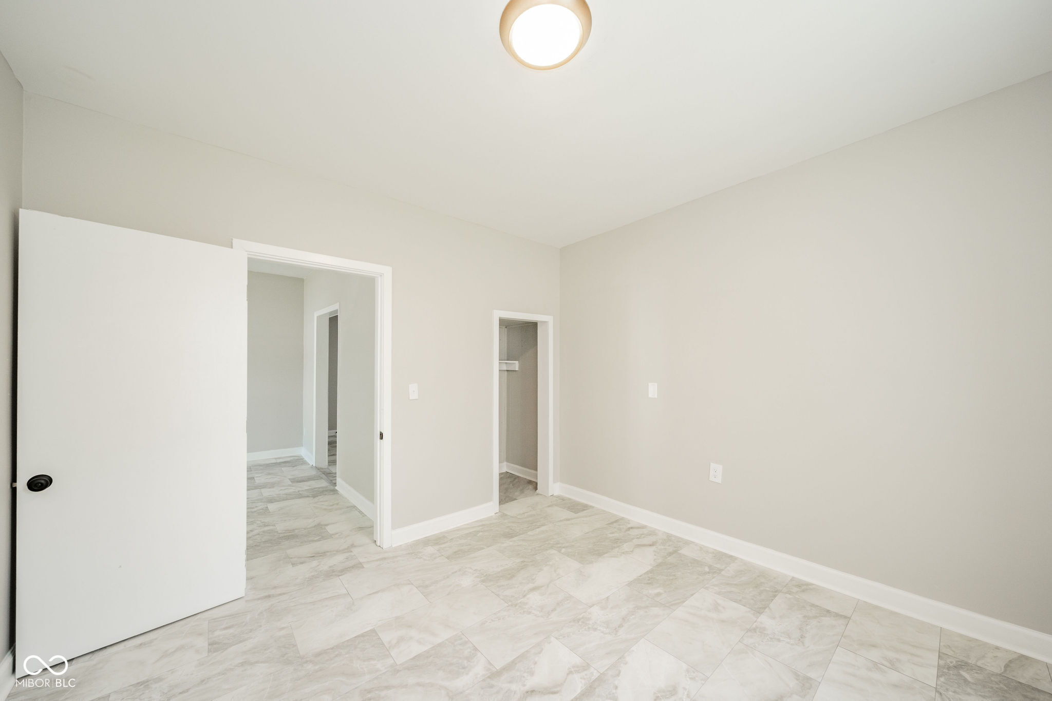 314 Craven Street Sweetser, IN 46952 - Photo 10 of 29