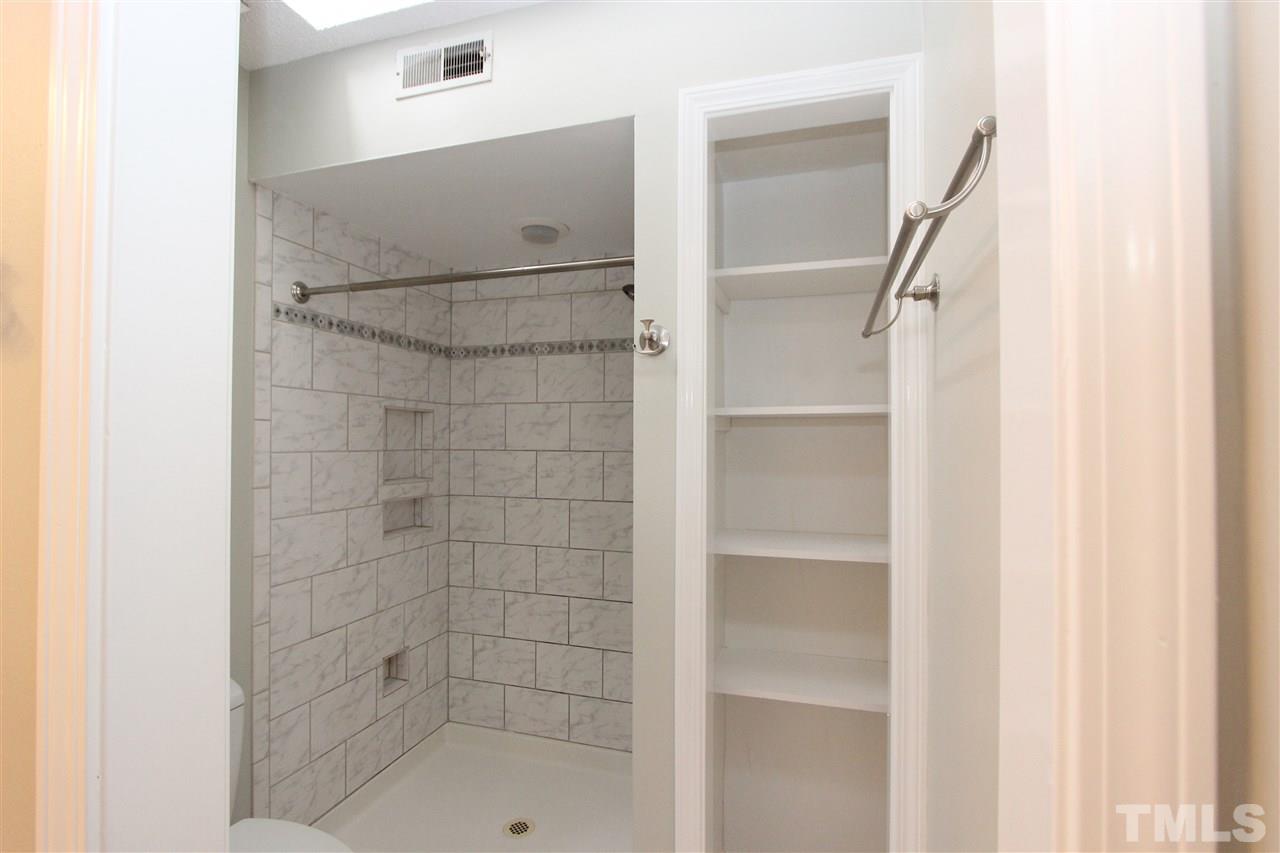 85 Stoneridge Road Durham, NC 27705 - Photo 14 of 22