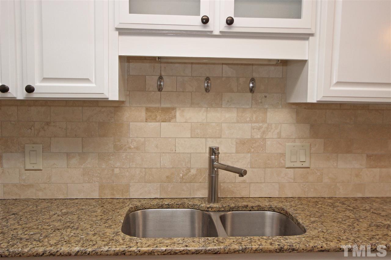 85 Stoneridge Road Durham, NC 27705 - Photo 8 of 22