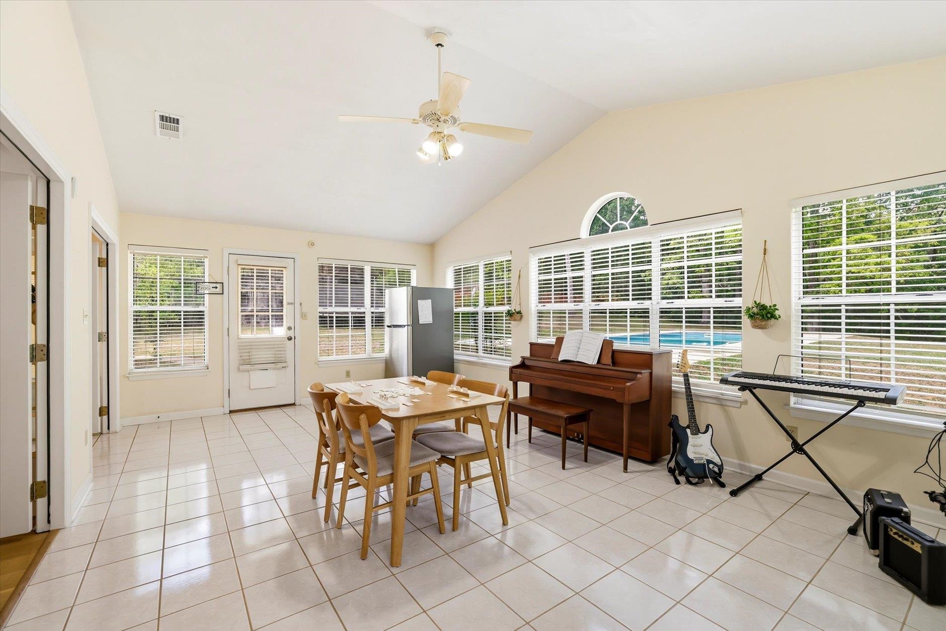 916 Hill Roost Road Tallahassee, FL 32312 - Photo 13 of 30