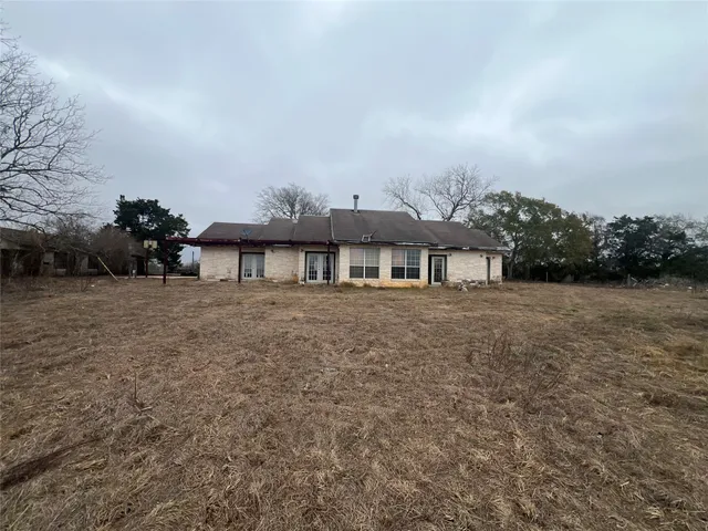 $350,000 | 1448 Private Road 6013, Giddings, TX 78942