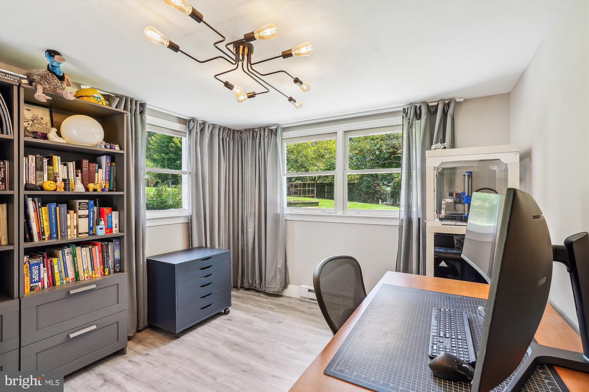 12377 Henderson Road Clifton, VA 20124 - Photo 52 of 85 Lower level office or guest room