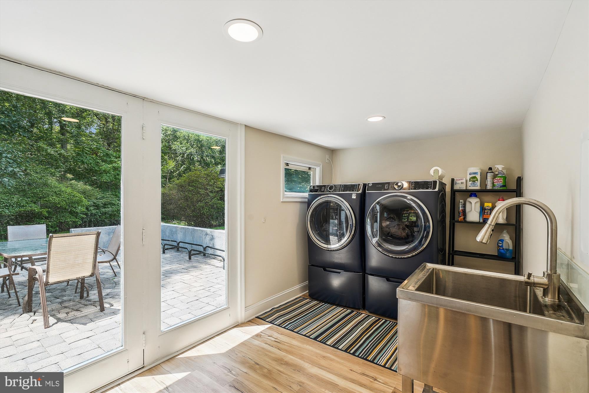 12377 Henderson Road Clifton, VA 20124 - Photo 58 of 85 Laundry/storage/work room (W/D does not convey)