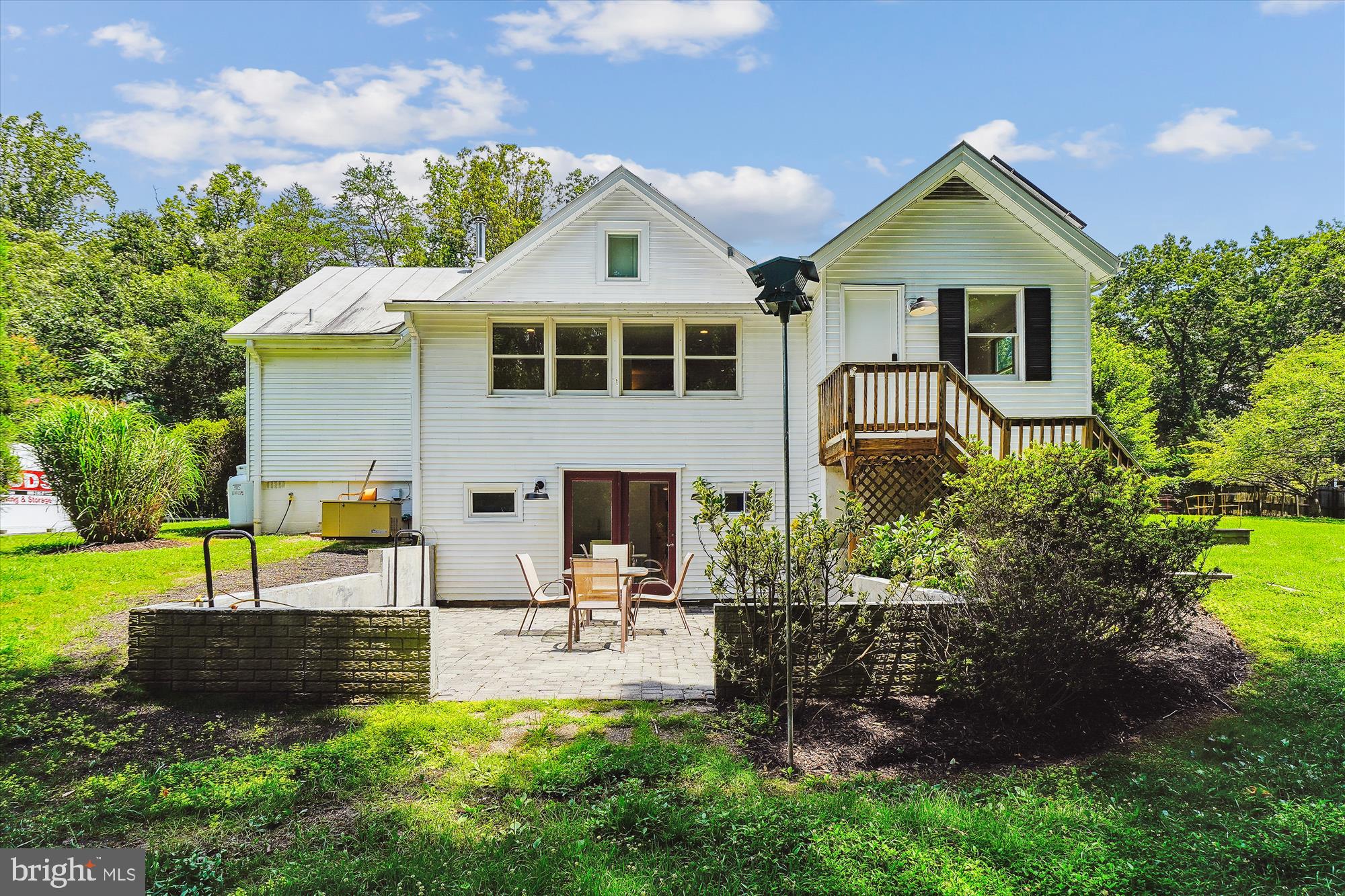 12377 Henderson Road Clifton, VA 20124 - Photo 59 of 85 rear of home