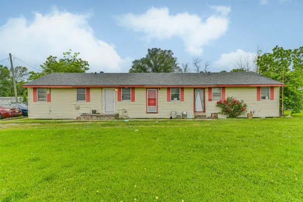 $239,000 | 639 St Charles Drive, Crosby, TX 77532
