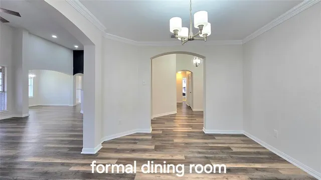 $2,600 | 6229 St Leonard Drive, Arlington, TX 76001