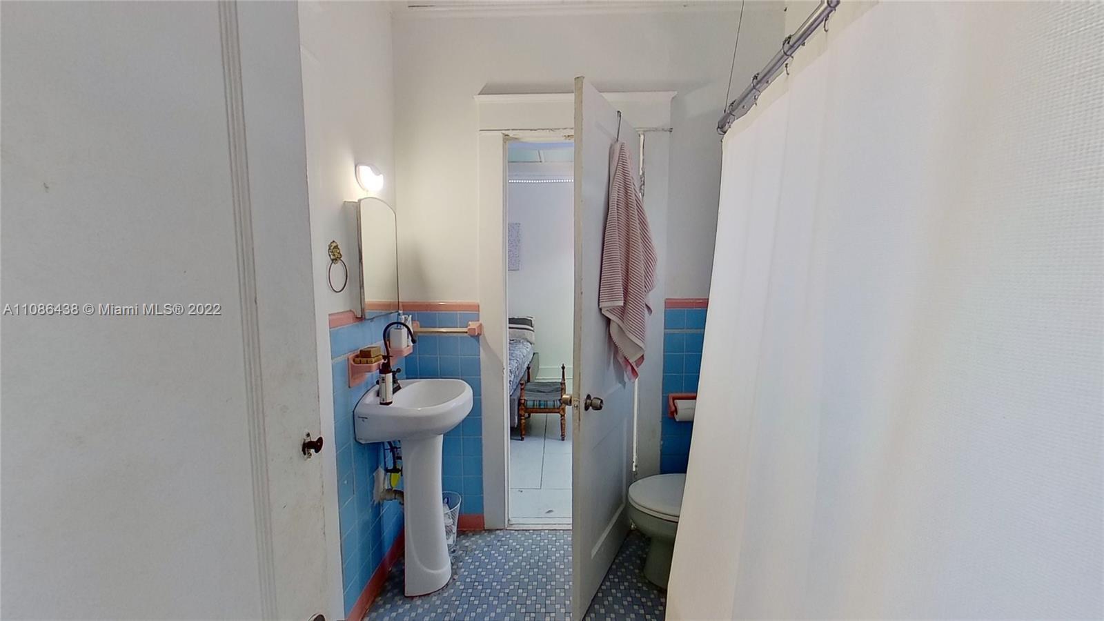 8320 Northeast 3rd Avenue Miami, FL 33138 - Photo 11 of 32