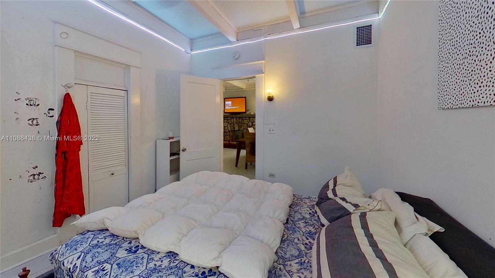 8320 Northeast 3rd Avenue Miami, FL 33138 - Photo 14 of 32