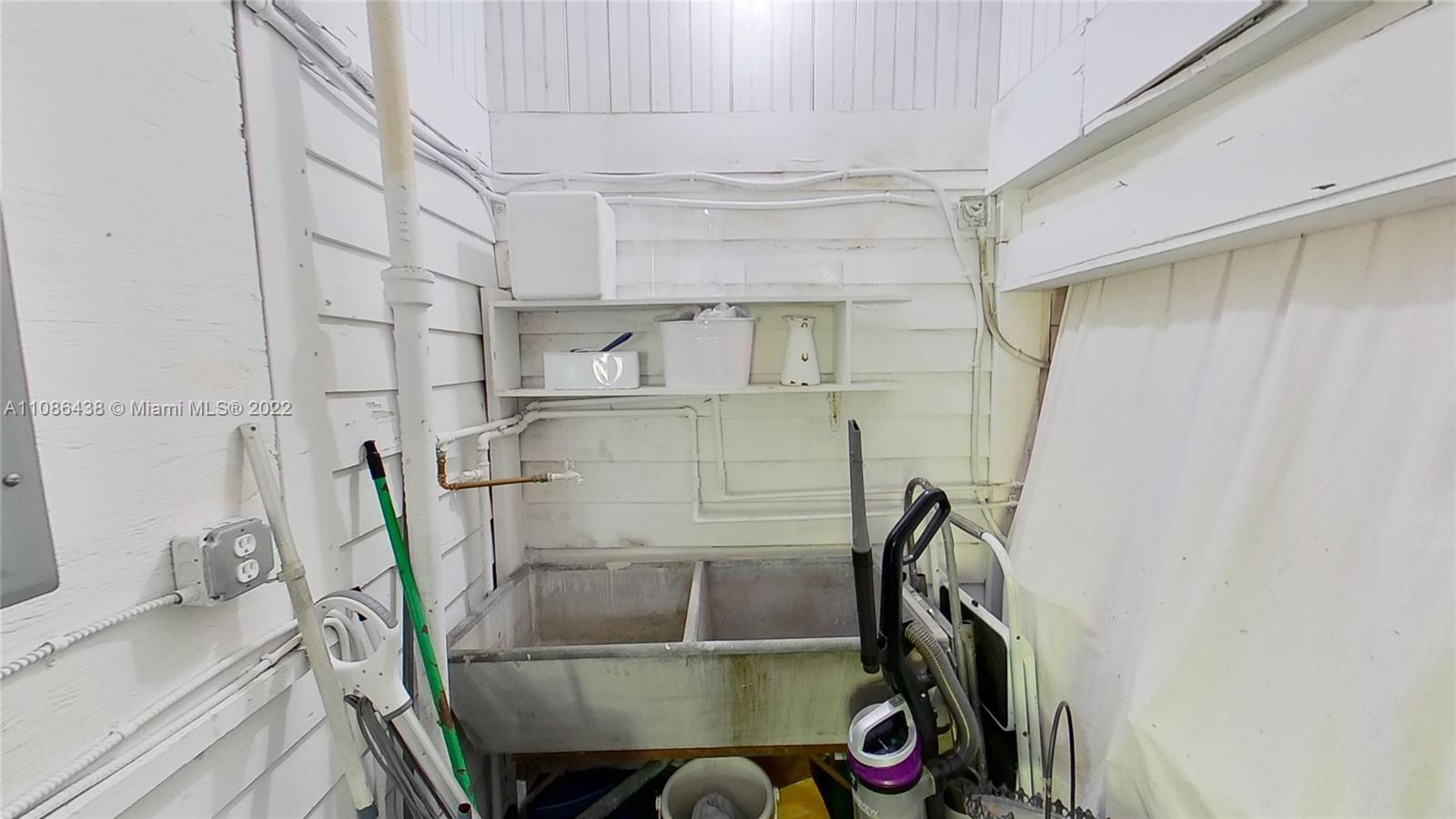 8320 Northeast 3rd Avenue Miami, FL 33138 - Photo 18 of 32