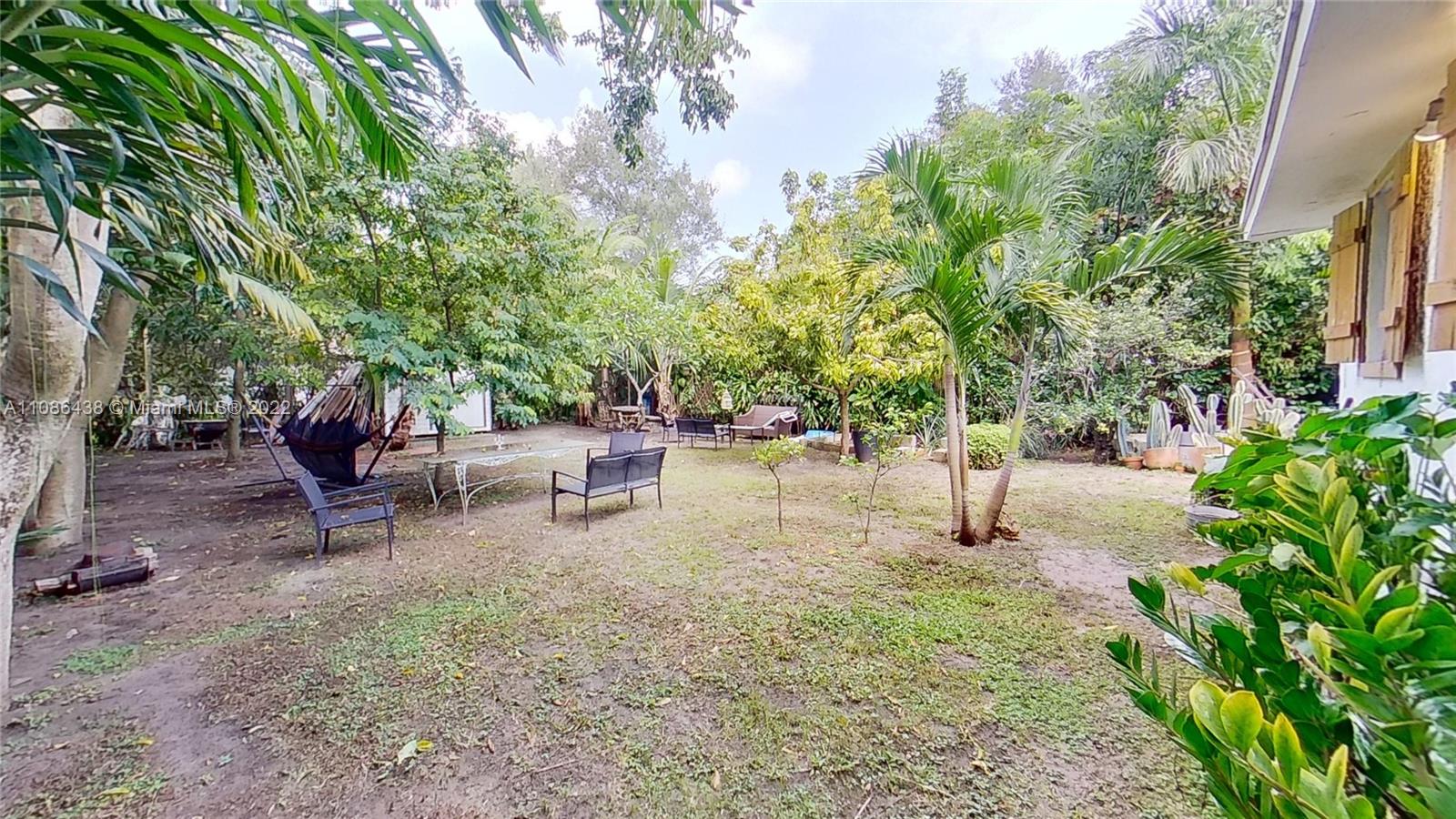 8320 Northeast 3rd Avenue Miami, FL 33138 - Photo 24 of 32