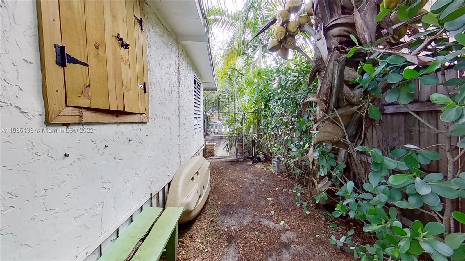 8320 Northeast 3rd Avenue Miami, FL 33138 - Photo 26 of 32