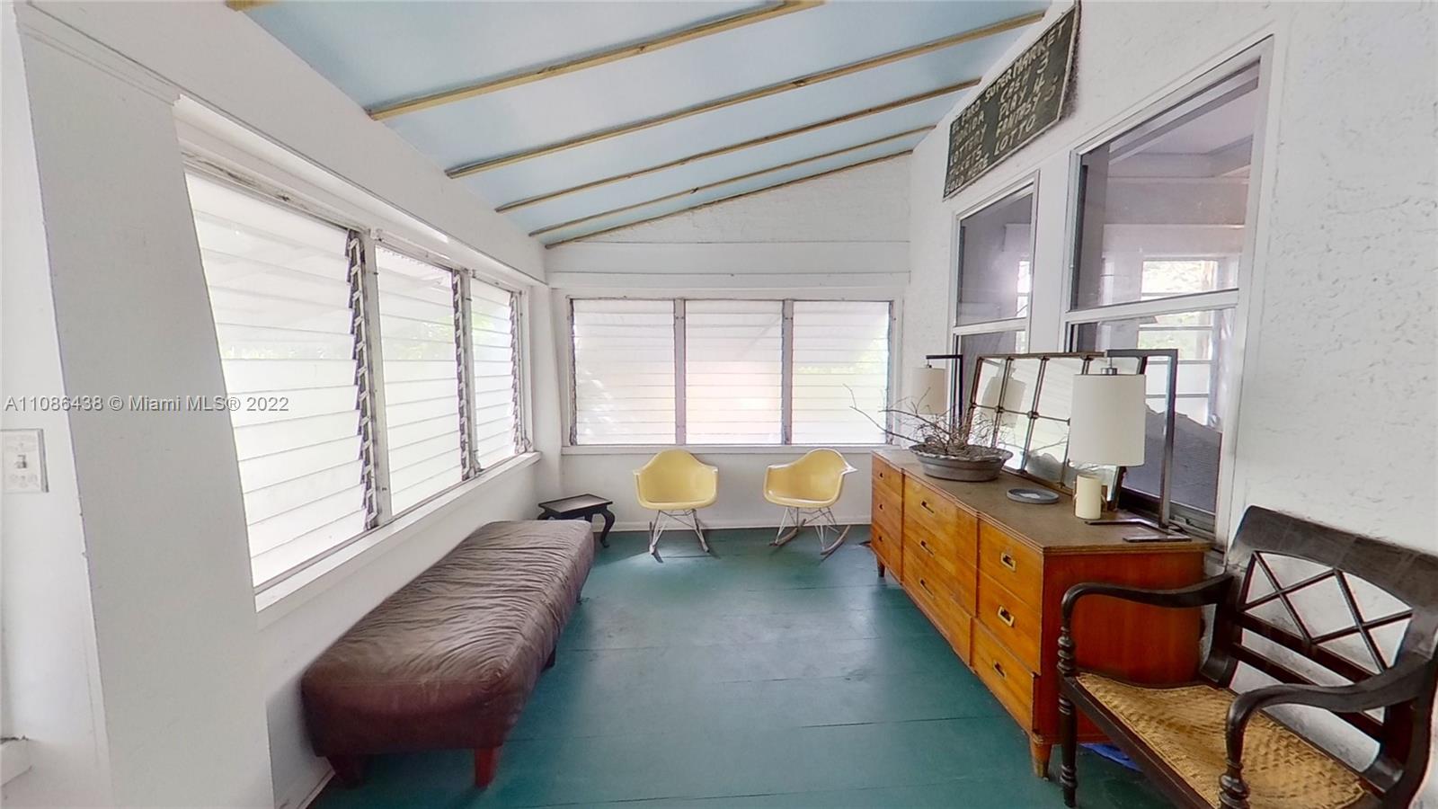 8320 Northeast 3rd Avenue Miami, FL 33138 - Photo 4 of 32