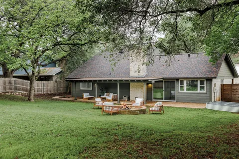 $775,000 | 2401 Vassal Drive, Austin, TX 78748