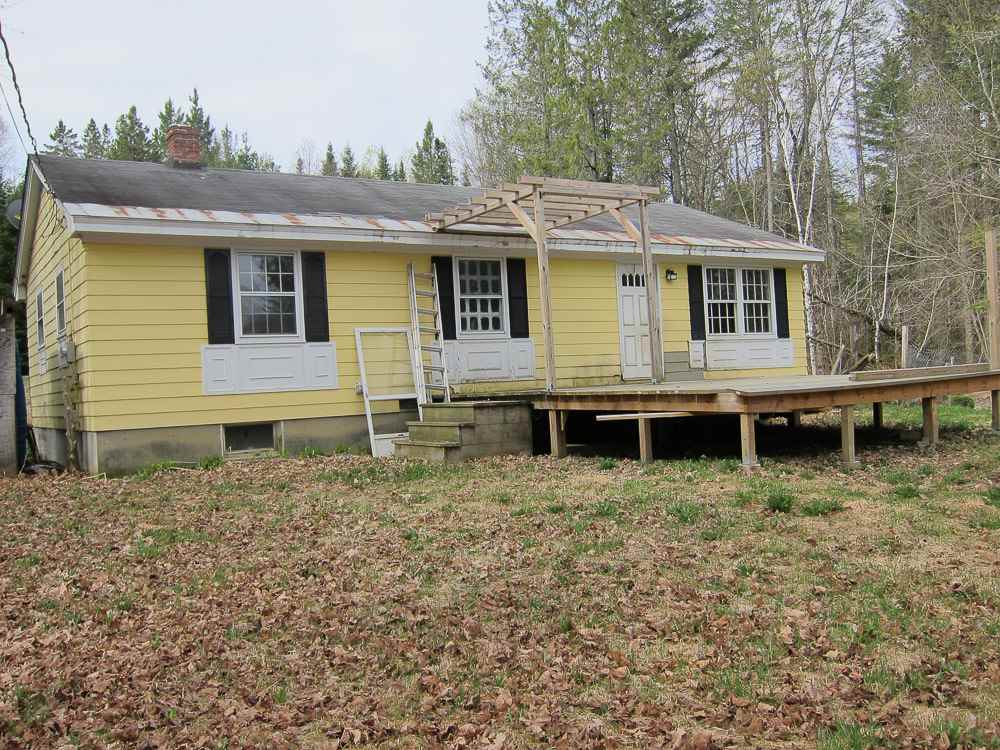 4871 Chelsea Road Corinth, VT 05039 - Photo 2 of 13