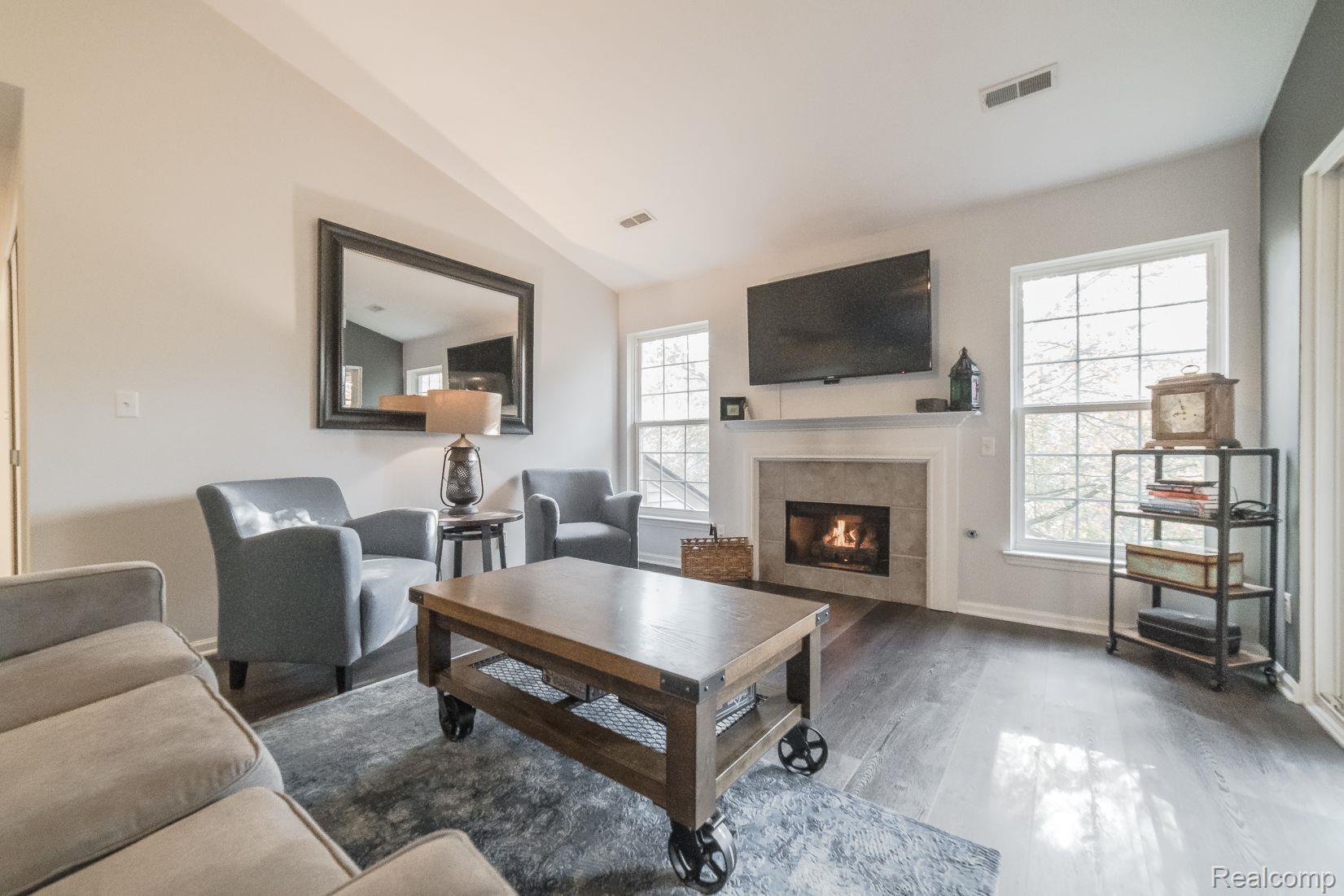 3565 Tremonte Circle, Unit 224 Rochester, MI 48306 - Photo 6 of 33 Gallery Image 6