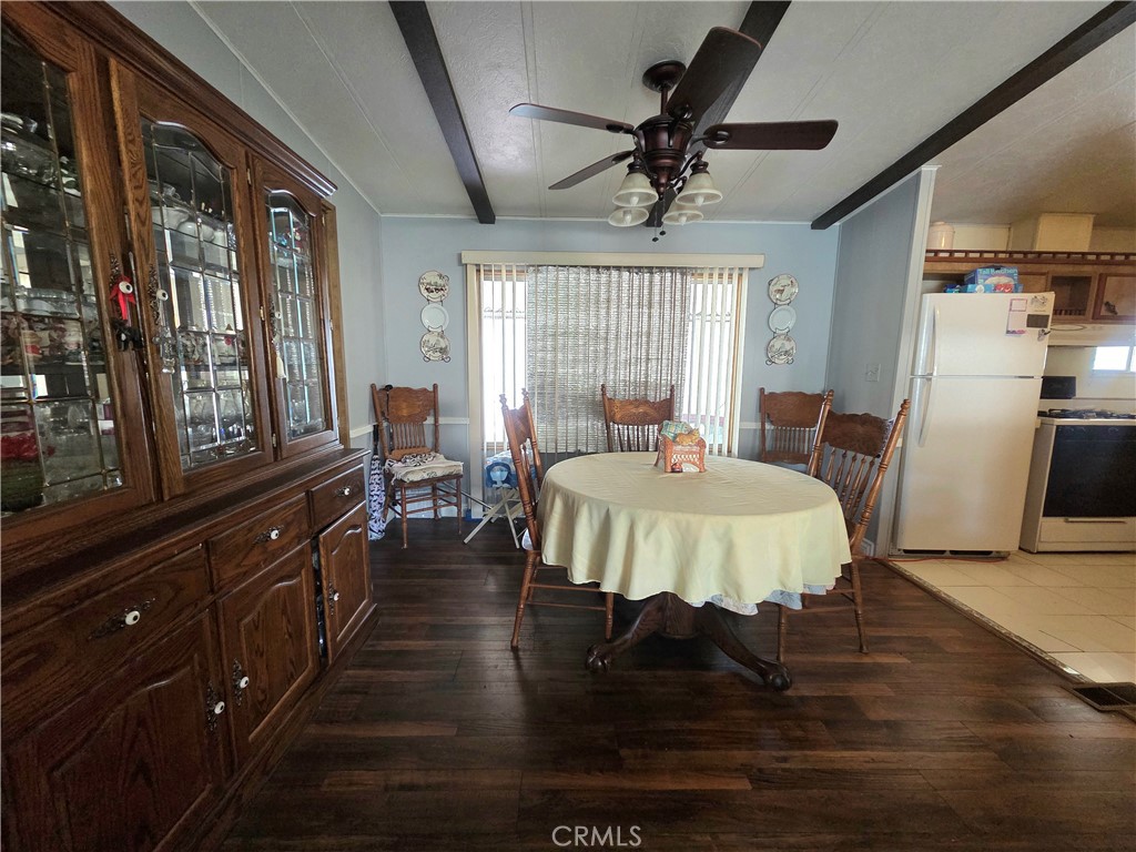 1550 Rimpau Avenue, Unit 20 Corona, CA 92881 - Photo 6 of 42