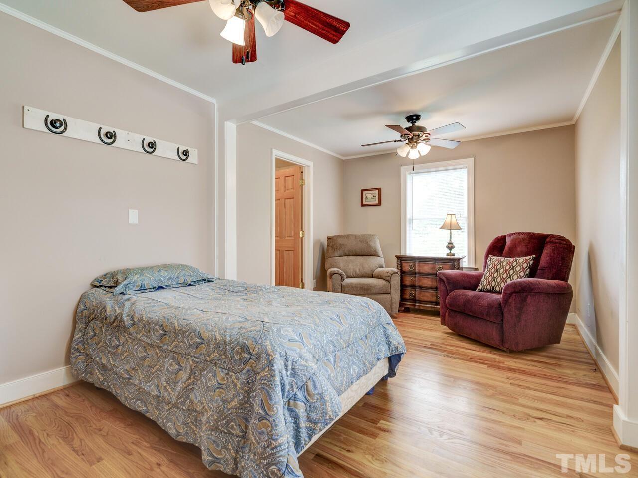 163 Buffalo Road Clarksville, VA 23927 - Photo 4 of 27 Gallery Image 4