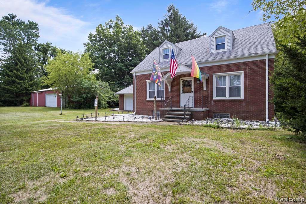 50471 Judd Road Belleville, MI 48111 - Photo 4 of 36