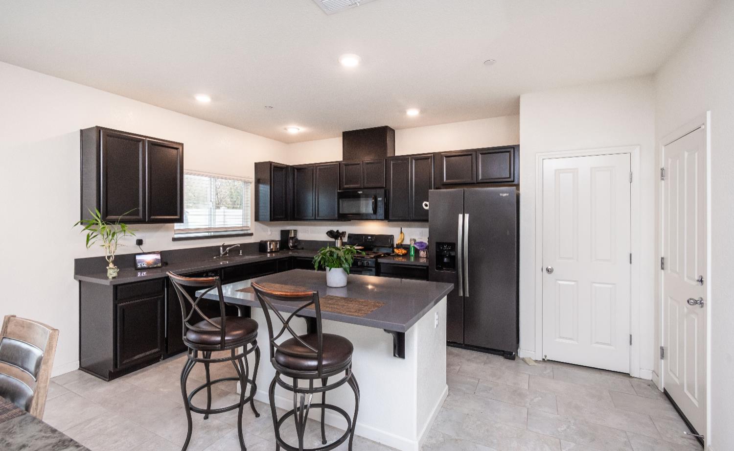 3822 Fong Ranch Road Sacramento, CA 95834 - Photo 8 of 25