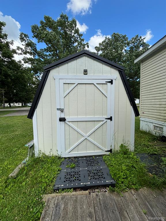 4101 South Sheridan Road Lennon, MI 48449 - Photo 17 of 20
