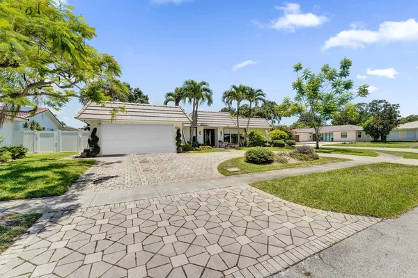 $8,250 | 4701 North 36th Court, Hollywood, FL 33021
