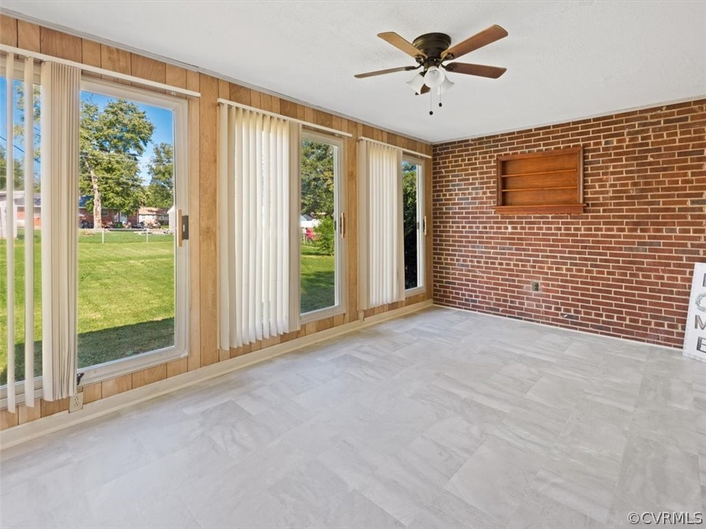 906 Pierpont Road Richmond, VA 23225 - Photo 19 of 24 a view of livingroom with furniture and a window