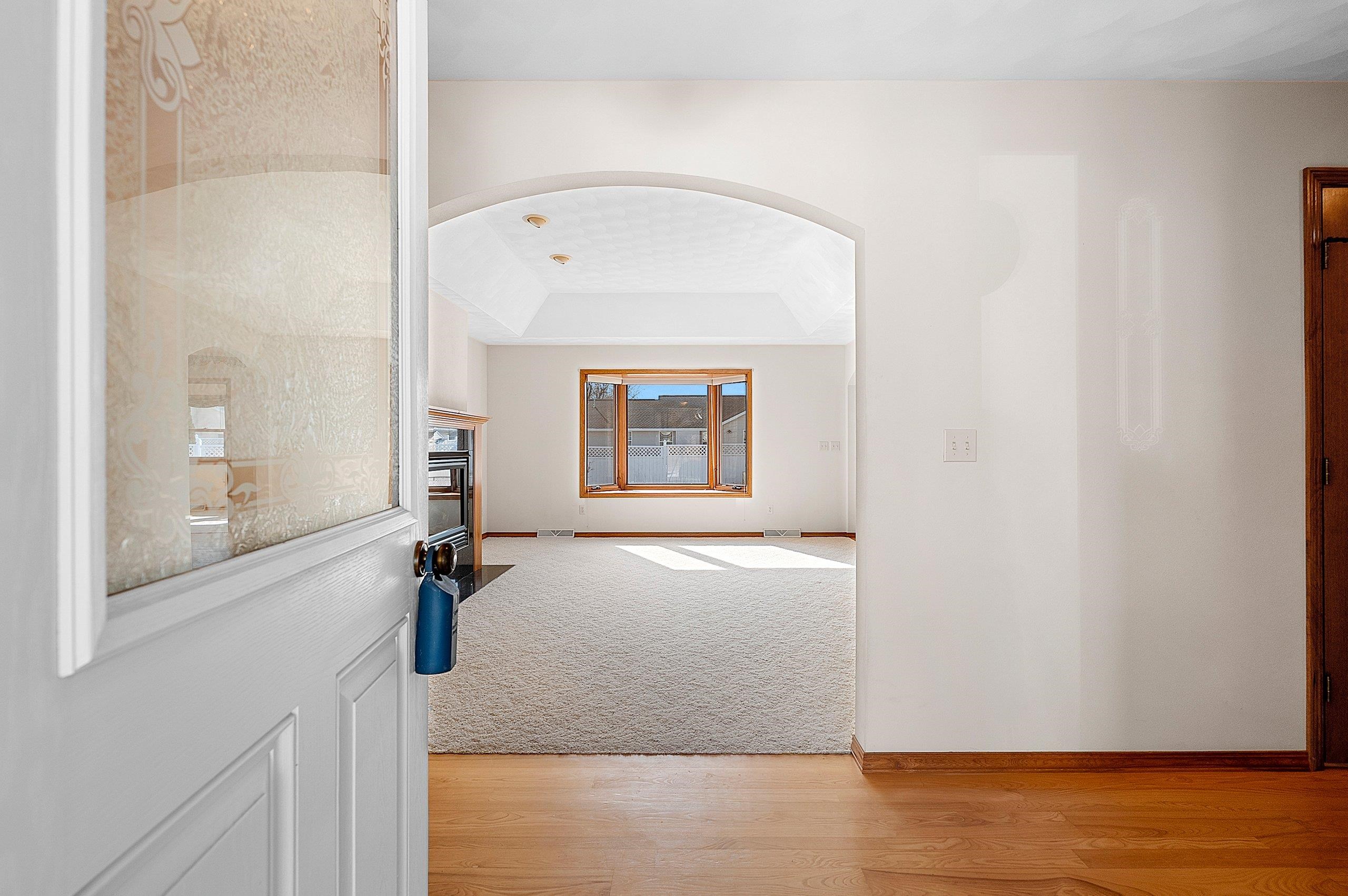 3133 Selma Court Appleton, WI 54914 - Photo 15 of 47