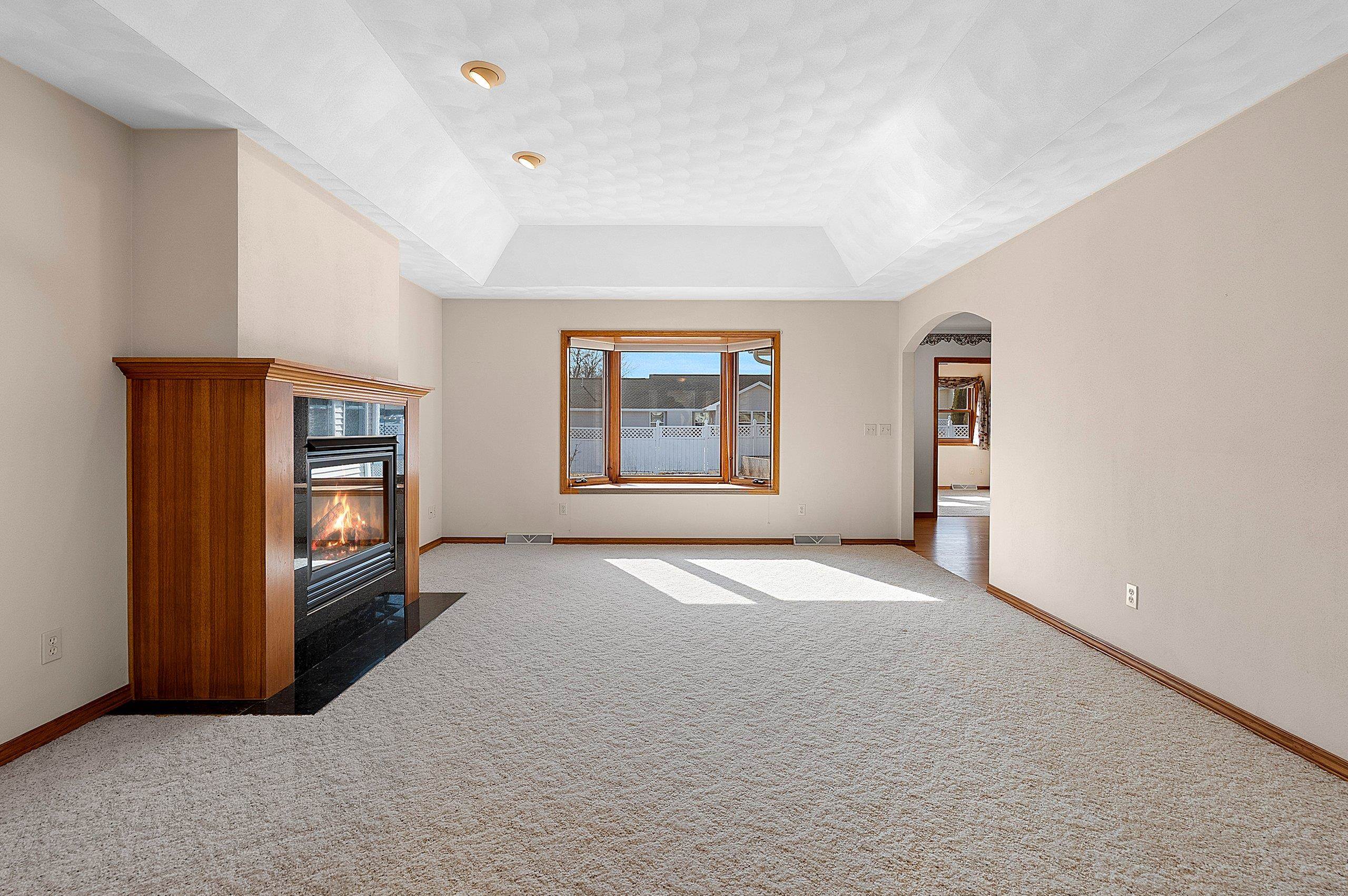 3133 Selma Court Appleton, WI 54914 - Photo 16 of 47