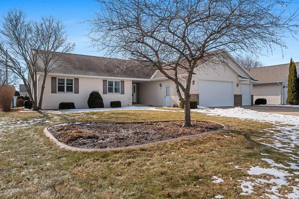 $399,900 | 3133 Selma Court, Appleton, WI 54914