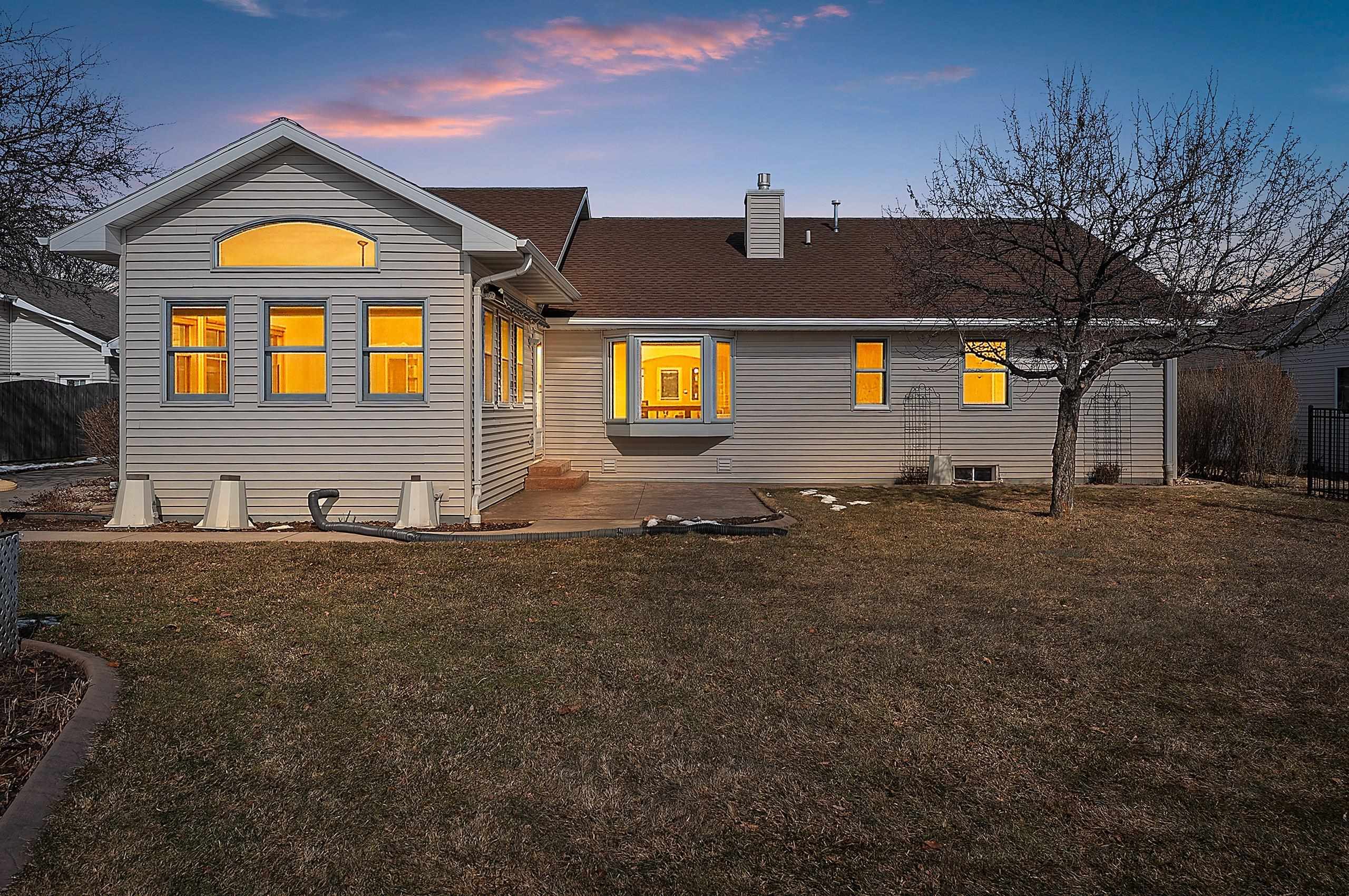 3133 Selma Court Appleton, WI 54914 - Photo 6 of 47