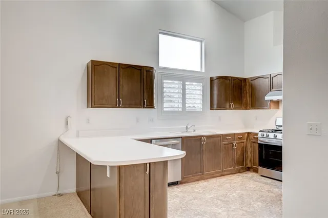 $495,000 | 805 Blue Springs Drive, Henderson, NV 89002