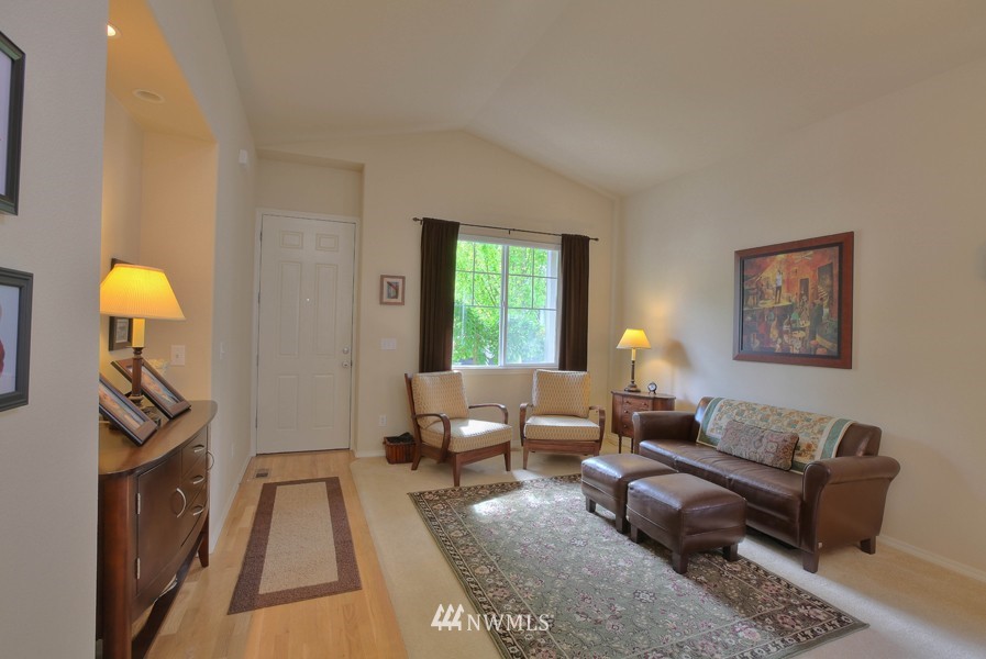 22726 30th Court Southeast Bothell, WA 98021 - Photo 2 of 15