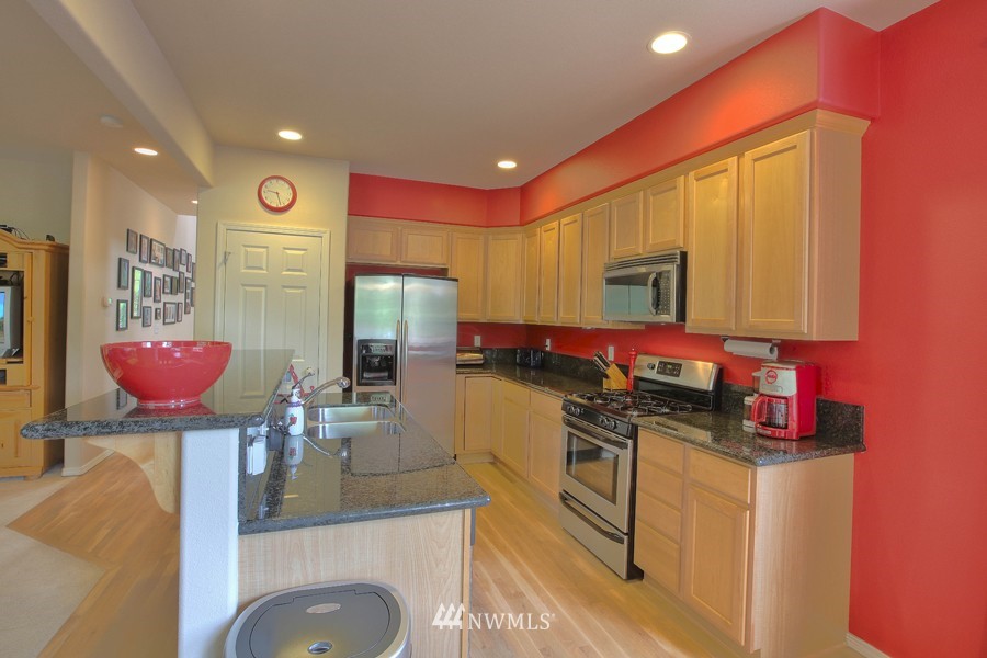22726 30th Court Southeast Bothell, WA 98021 - Photo 4 of 15