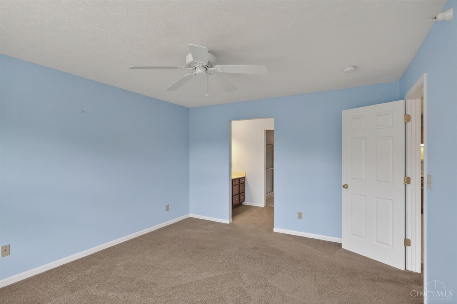 5694 Bridgetown Road, Unit 15 Cincinnati, OH 45248 - Photo 25 of 66 Gallery Image 25