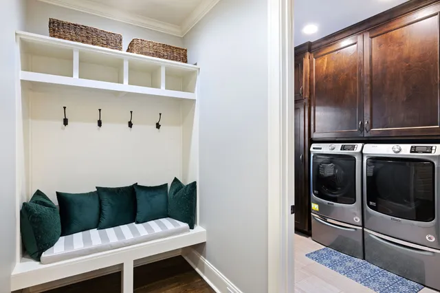 a view of a chairs and table in backyard
