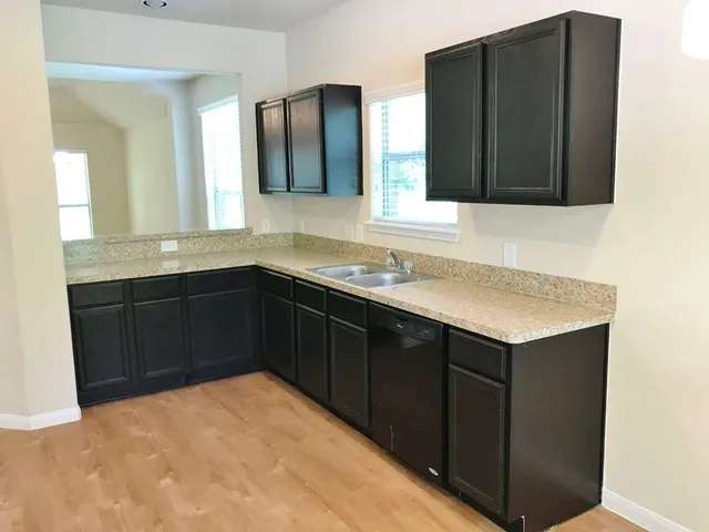 $1,950 | 12710 Brightwood Drive, Montgomery, TX 77356