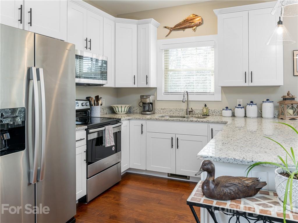 591 Fairview Road Asheville, NC 28803 - Photo 13 of 34 Gallery Image 13