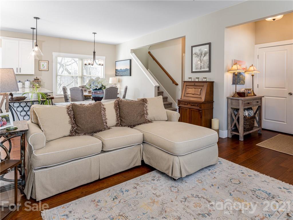 591 Fairview Road Asheville, NC 28803 - Photo 9 of 34 Gallery Image 9