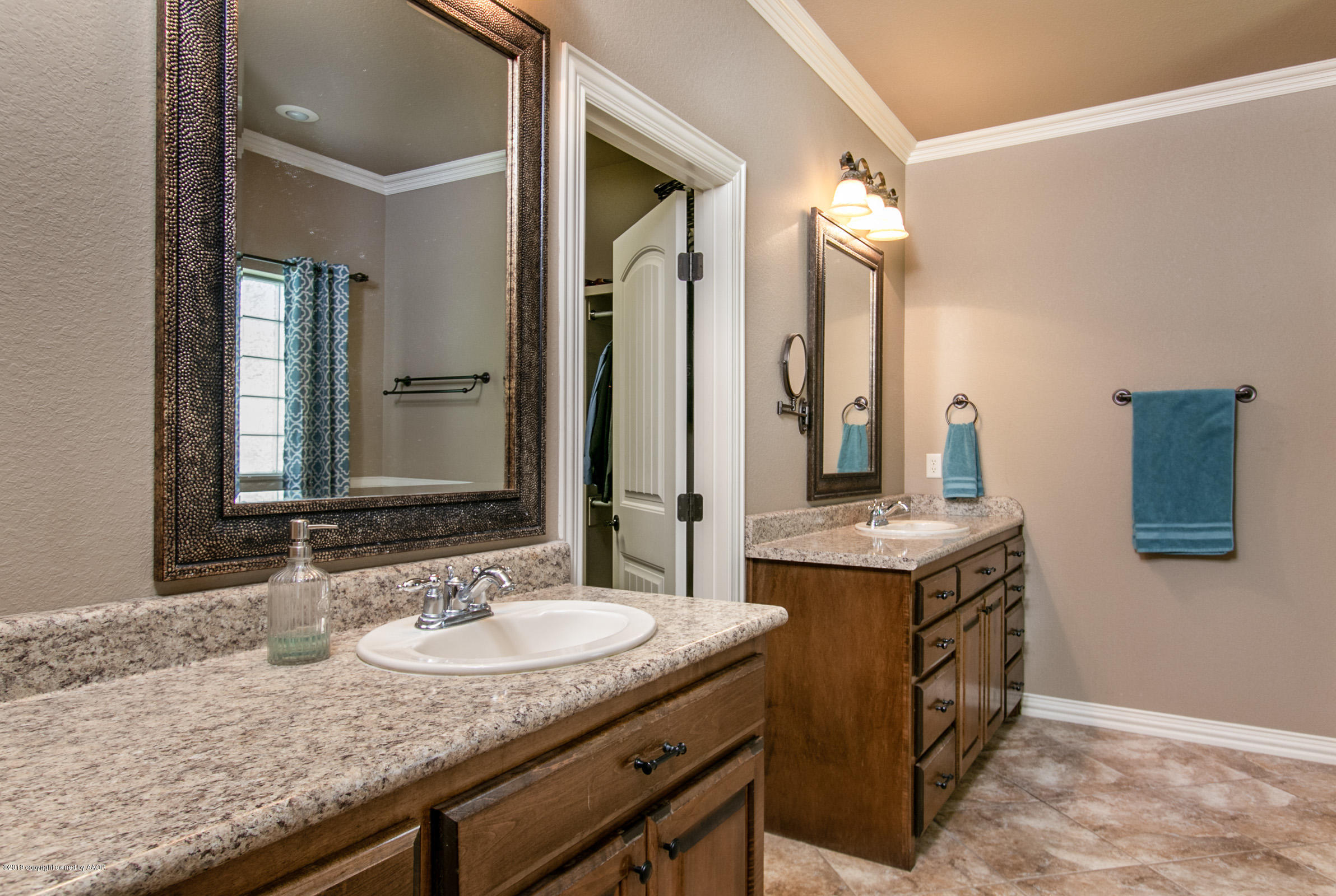 19351 Winding River Road Amarillo, TX 79119 - Photo 17 of 35 015_Master Bathroom