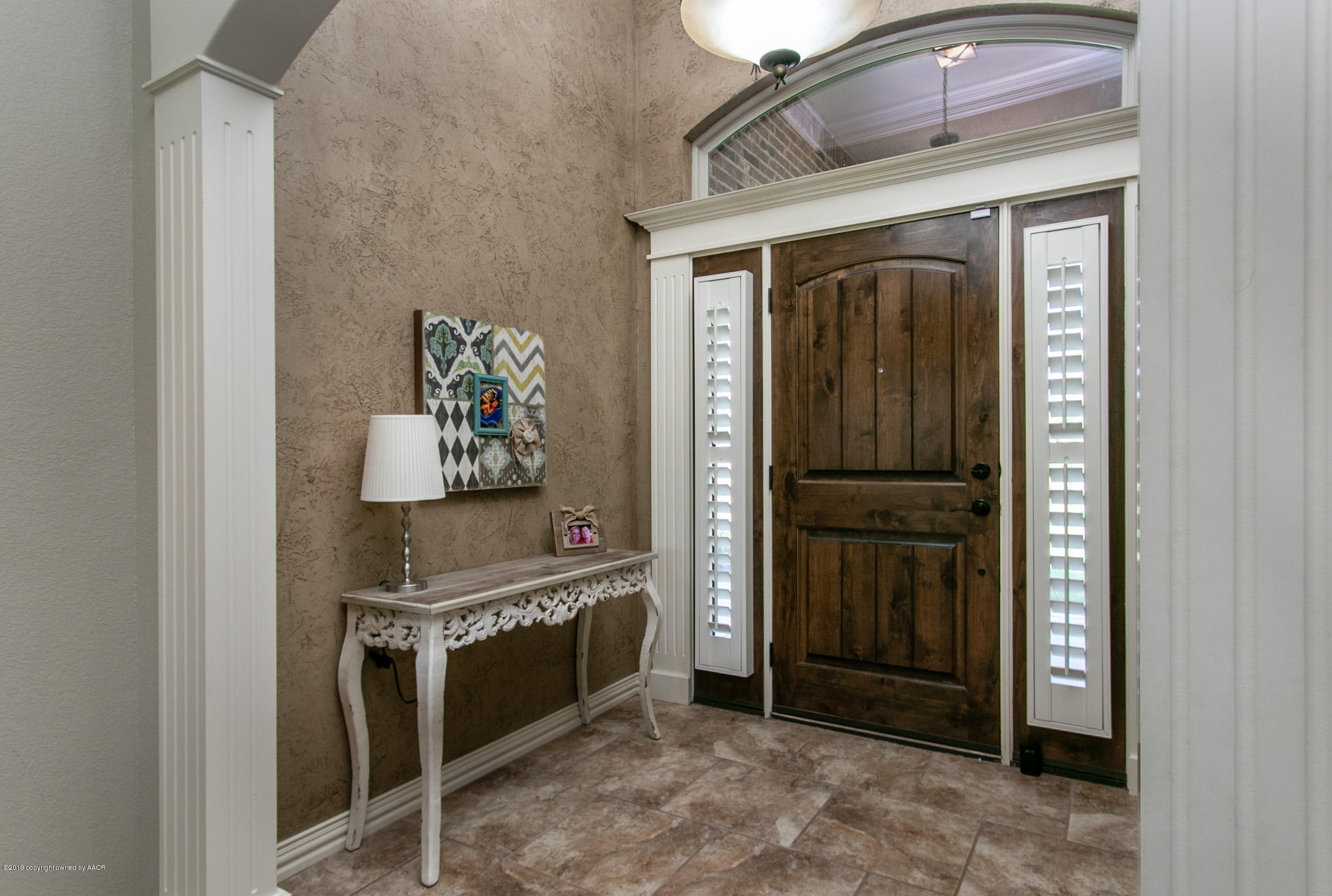 19351 Winding River Road Amarillo, TX 79119 - Photo 8 of 35 004_Foyer